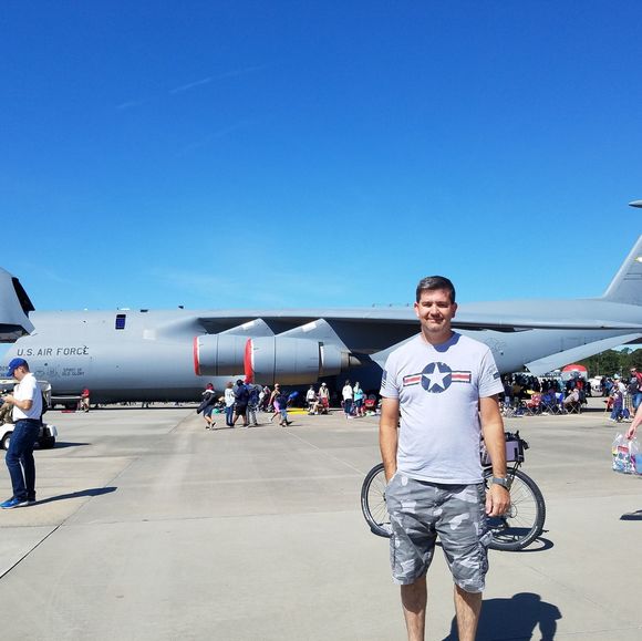 Meet your Posher, Chris - Picture 1 of 1